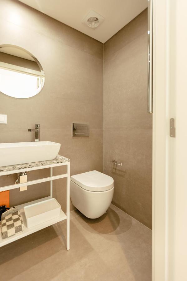 Trindade 19 Apartments - 3B Malvasia Lisbon Bagian luar foto